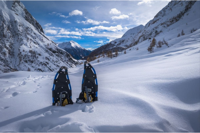Senderismo con Raquetas de Nieve en el Parque Nacional de Aigüestortes i Estany de Sant Maurici (Lleida)