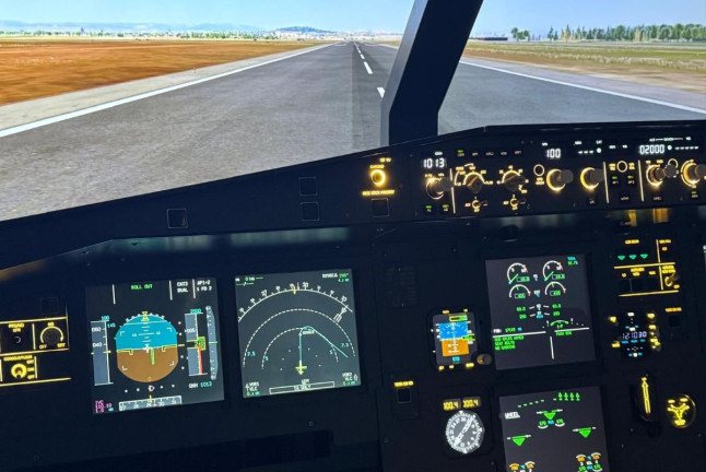 Simulador de Vuelo Cessna 172 (Manises, Valencia)