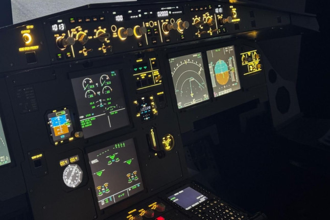 Simulador de Vuelo Cessna 172 (Manises, Valencia)