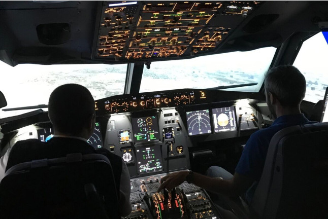 Simulador de Vuelo Boeing 737 o Airbus A320 (Valencia)