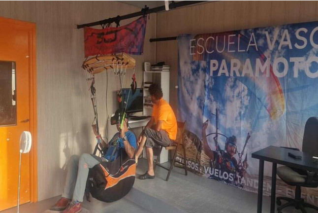 Simulador de Parapente con Realidad Virtual (Sopelana, Vizcaya)