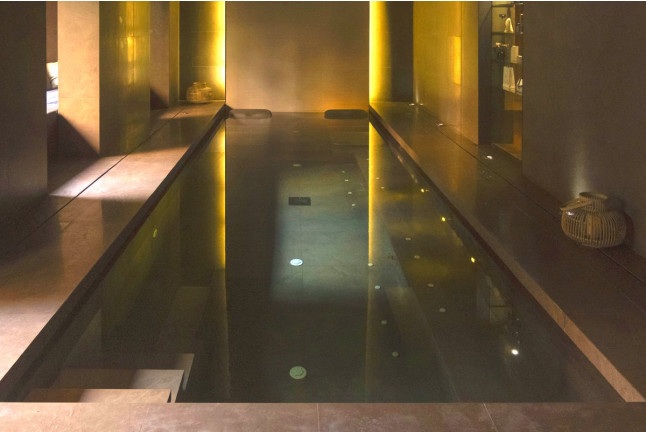 OFERTA 2x1: Circuito de Aguas, Love Massage y Copa de Cava para dos en The Spa By Signature de Sir Victor Hotel 5* (Barcelona)