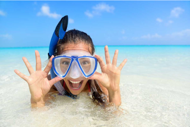 Salida de Snorkel con Clase de Identificación de Especies (Barcelona)