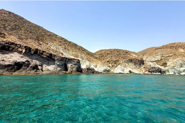 Ruta en Barco con Snorkel en aguas cristalinas (Cabo de Gata, Almería)