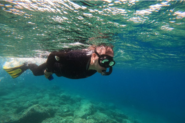 Snorkel desde la Bahía “Les Basetes” con Instructor (Calpe, Alicante)