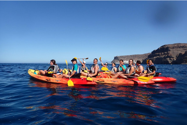 Kayak y Snorkel con Snack y Fotos por Cuevas Marinas (Mogán, Gran Canaria)