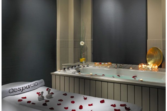 Circuito Spa y Masaje Relajante en Hotel H10 Andalucía Plaza 4* (Marbella, Málaga)