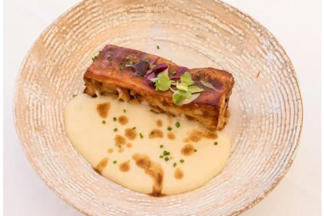 Spa y Masaje en Hotel Pestana Plaza Mayor 4* y Comida o Cena para dos en Restaurante Arrabal (Madrid)