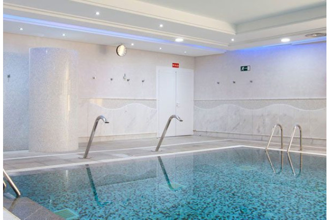 Circuito Spa y Masaje en Senzia Senator Mar Menor Spa Hotel 4* (Murcia)