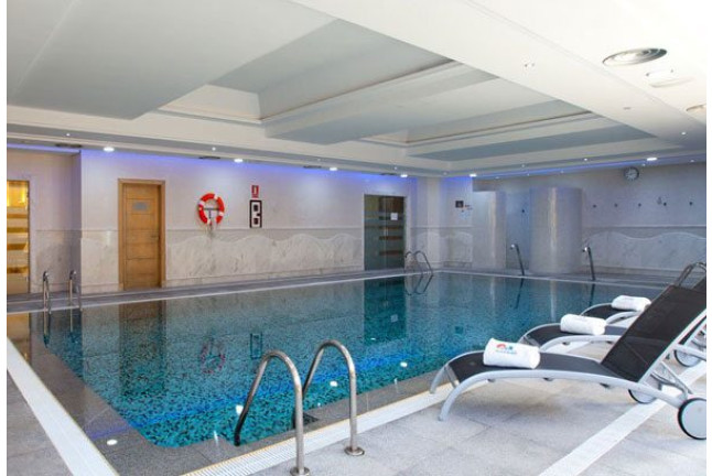 Circuito Spa y Masaje en Senzia Senator Mar Menor Spa Hotel 4* (Murcia)