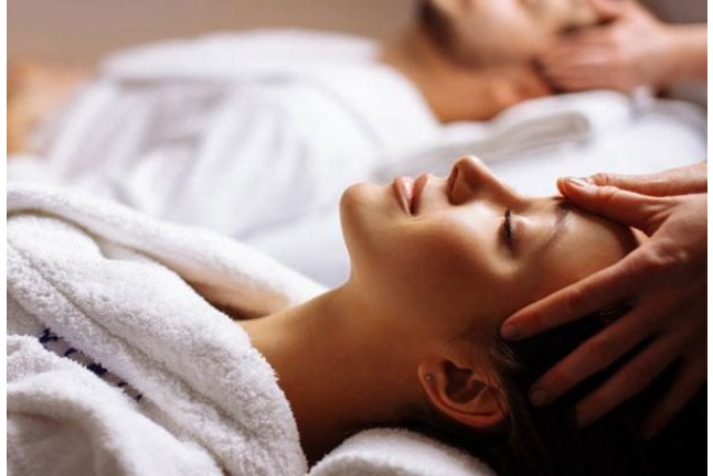 Circuito Spa y Masaje 30' para Parejas en Natura Beauty (Benalmádena, Málaga)
