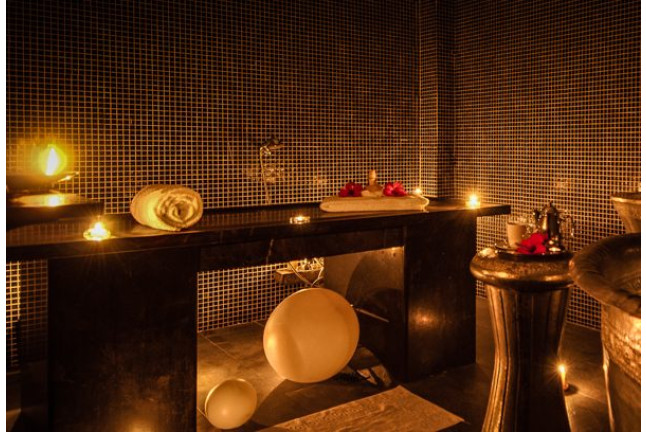 Circuito Spa y Masaje Relajante en Senzia Senator Banús Spa Hotel 5* (Estepona, Málaga)