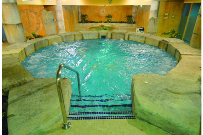 Circuito Spa y Masaje Relajante para dos en Senzia del Zimbali Playa Spa Hotel 4* (Vera, Almería)