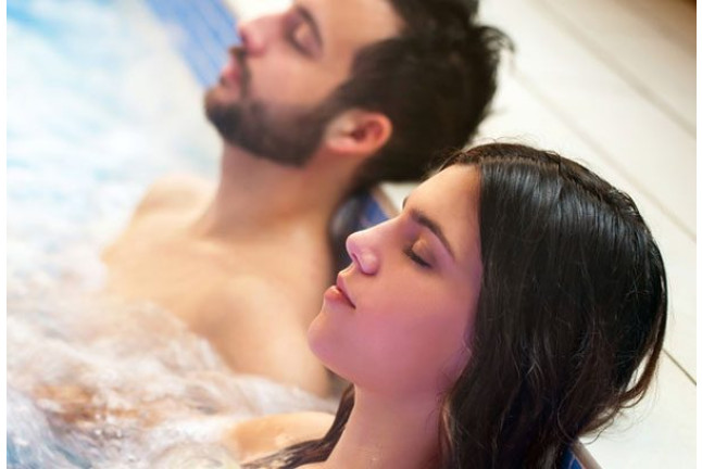 Circuito Spa y Cena para dos en Exe Estepona Thalasso Spa 4* (Estepona, Málaga)