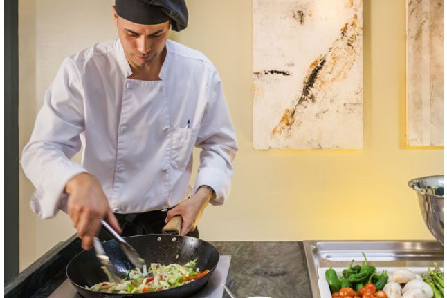 Circuito Spa y Cena para dos en Exe Estepona Thalasso Spa 4* (Estepona, Málaga)