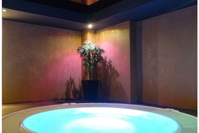 Spa Privado con Botella de Cava para dos en Kunu’u Spa (Barcelona)
