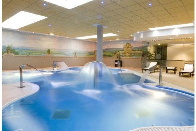 Circuito Spa y Masaje para dos en Hotel Palacio de la Magdalena 4* (Soto del Barco, Asturias)