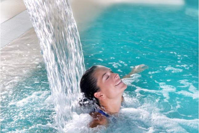 Acceso a piscina relax en Hotel Hospes Amerigo 5* (Alicante) 