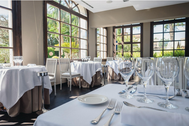 Circuito Termal con Masaje y Comida o Cena para dos en Hotel Balneari Blancafort 4* (La Garriga, Barcelona)