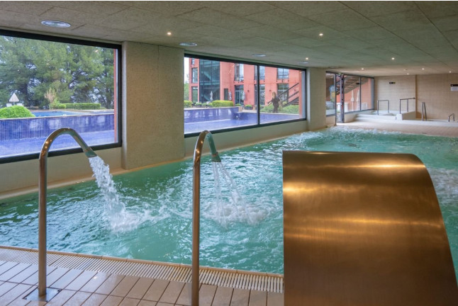 Spa y Comida en Dolce by Wyndham Barcelona Resort 4* Sup y Visita a Celler Clot de les Soleres con Cata para dos (Barcelona)