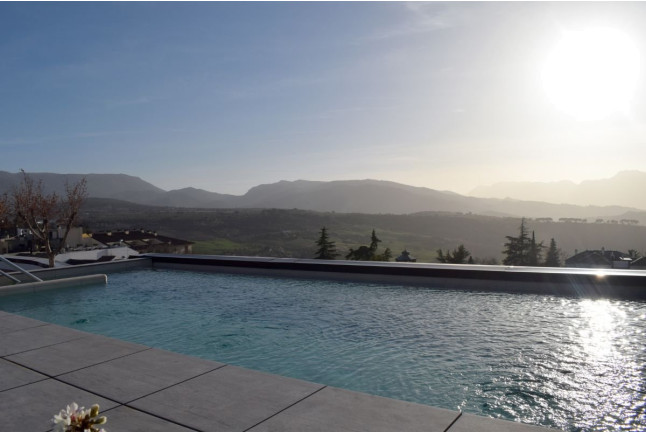 Circuito Spa en Hotel Catalonia Ronda 4* y Visita a Bodegas Morosanto con Cata Guiada para dos (Málaga)