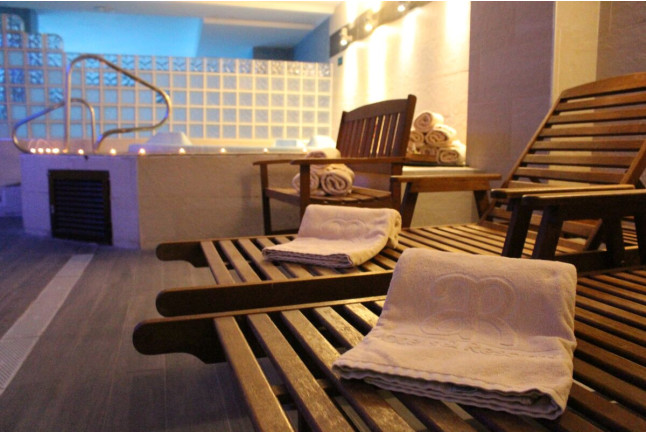Circuito Spa y Cena en Hotel AR Roca Esmeralda 3* (Calpe, Alicante)