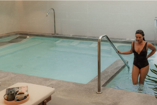 Circuito Spa y Tratamiento Facial o Corporal Personalizado en Maison CODAGE Marbella del Kimpton Los Monteros 5* (Marbella, Málaga)