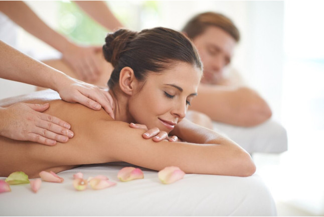 Circuito Spa Deloix, Masaje Relajante 25' y Cóctel de Cava para dos en Hotel Deloix Aqua Center 4* (Benidorm, Alicante)