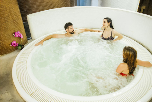 Circuito Spa para dos en Hotel Macià Granada Five Senses (Granada)
