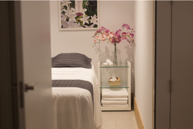 Spa, Masaje Oriental, Masaje Sensorial y Copa de Champagne en Spa Henriette del Villa Magalean Hotel & Spa 4* (Guipúzcoa)