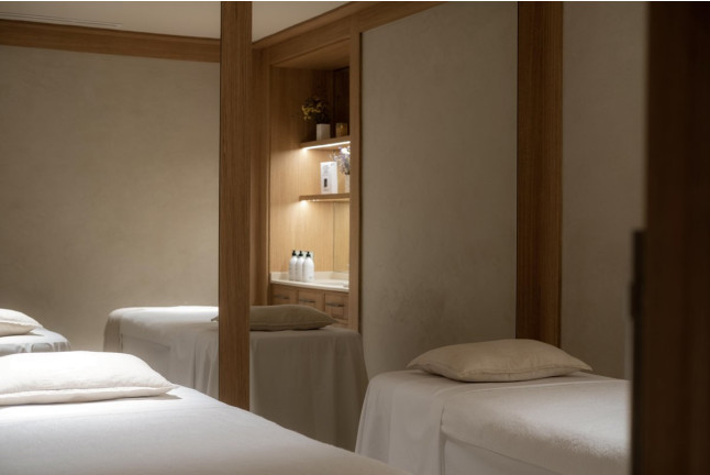Zona de Aguas y Deep Tissue Massage en Spa Siargao del Hotel 1898 4* (Barcelona)