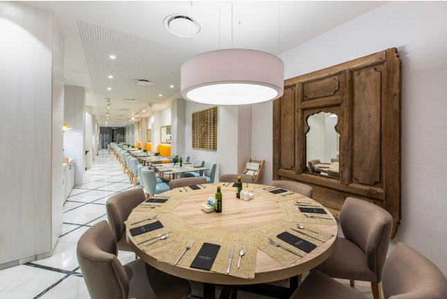 Circuito Spa y Desayuno en Hotel Catalonia Granada 4* (Granada)