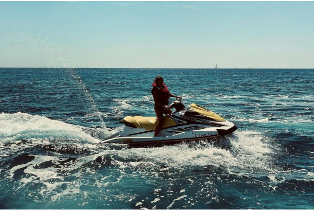 Excursión en Jet Ski y Circuito Spa en SPALAS Hotel Gran Palas 5* para dos (Tarragona)