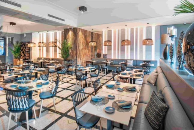 Circuito Spa Mare Nostrum, Masaje Duorelax y Comida o Cena para dos en Sallés Hotel Pere IV 4* (Barcelona)