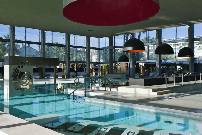 Acceso al Spa y Masaje en Aquum Club Estival Park (La Pineda, Tarragona)