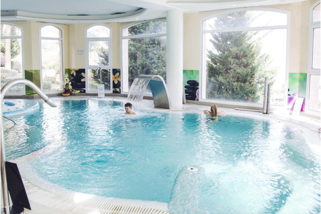 Circuito Spa y Masaje Cervical y Facial en Spa Sensara (Arroyo de la Miel, Málaga)