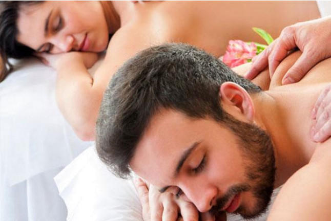 Circuito Spa, Masaje Relajante y Comida o Cena en Caroli Health Club en Hotel 5* (Madrid)
