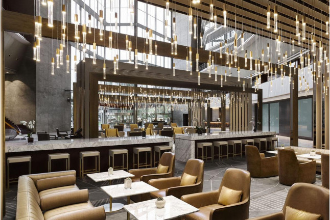 Circuito Spa, Masaje Hindú y Comida o Cena en Restaurante B-24 en Spazio Nyxpert Royal & Spa Hotel Fairmont Rey Juan Carlos I 5* (Barcelona)