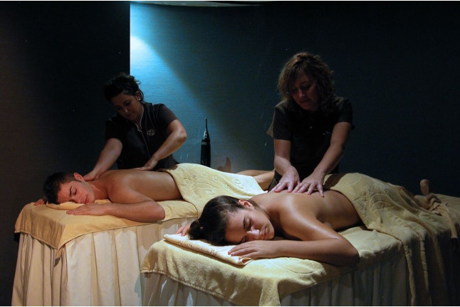 Circuito Spa y Masaje para dos en Hotel Palacio Albacete & Spa 4* (Albacete)