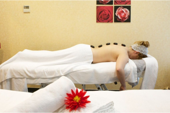 Circuito Spa y Masaje Relajante para dos en Madrid Sol y Agua Spa (Madrid)