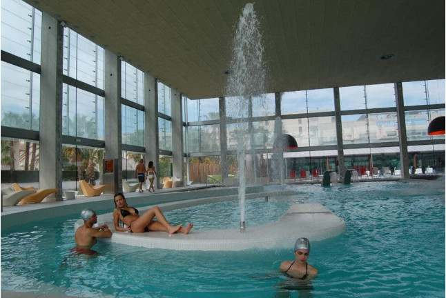 Spa y Masaje Relajante para dos en Aquum Spa (La Pineda, Tarragona)