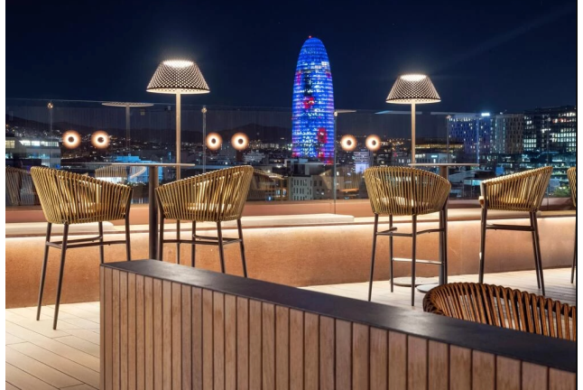 Circuito Spa Mare Nostrum, Masaje Relajante y Copa en Rooftop en Sallés Hotel Pere IV 4* (Barcelona)