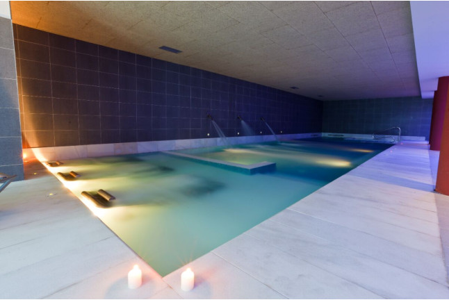 Circuito Spa y Masaje para dos en Hotel Balneario de Areatza (Vizcaya)