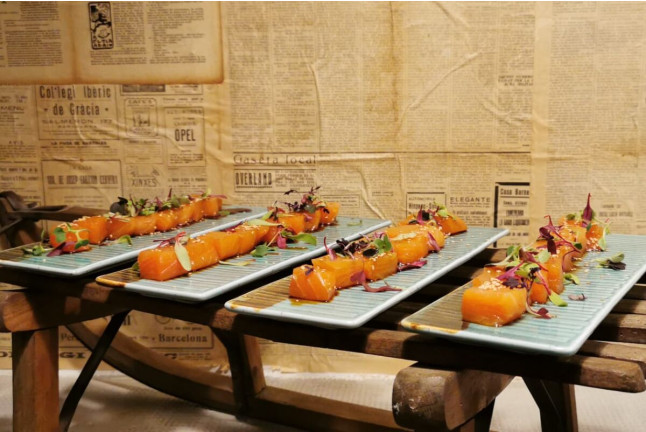 Circuito Spa en The Level at Meliá Barcelona Sky 5* y Comida o Cena en Espai Quera: Llibres i Platillos para dos (Barcelona)