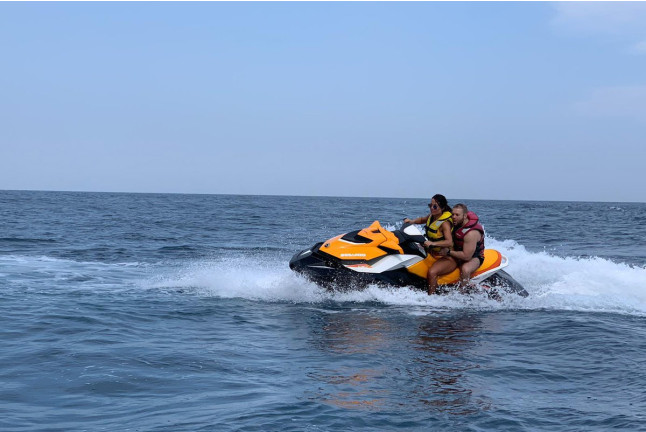 Excursión en Moto de Agua y Circuito Spa en Yhi Spa Meliá Villaitana para dos (Benidorm, Alicante)