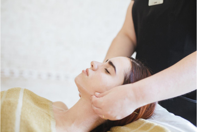 Circuito Spa y Masaje en Hotel Playa Granada Club Resort 4* (Motril, Granada)