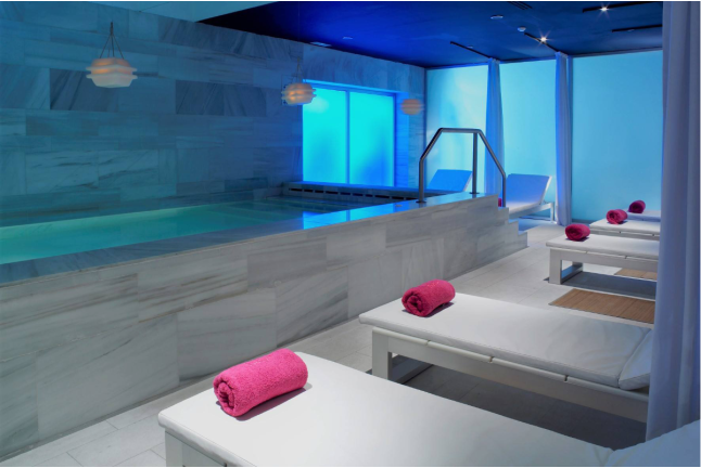 Circuito Spa, Masaje y Brocheta de Fruta Fresca en Hospes Palacio de los Patos 5* (Granada)