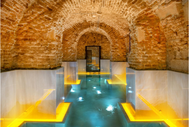 Circuito Spa y Masaje en Hotel Pestana Plaza Mayor 4* (L-J) (Madrid)