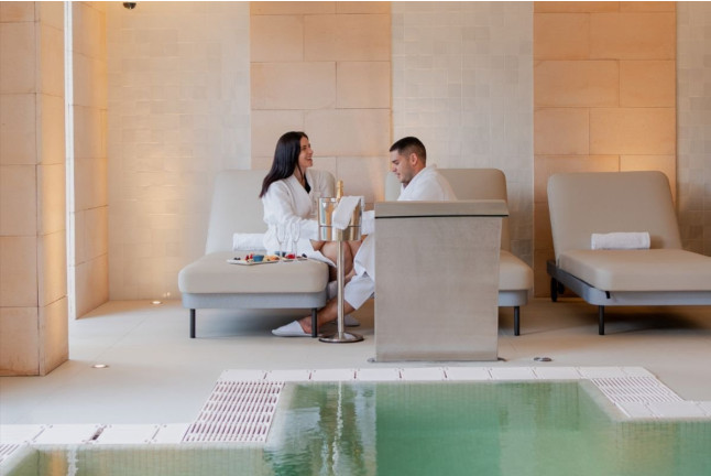 Spa Privado con Cava para dos en Hotel Catalonia Mirador Des Port 4* (Maó, Menorca)
