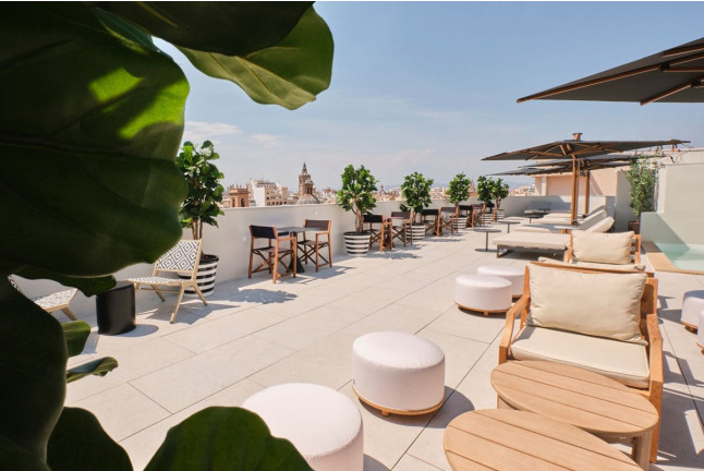 Circuito Spa Privado y Desayuno para dos en ESTIMAR Valencia 4&One (Valencia)